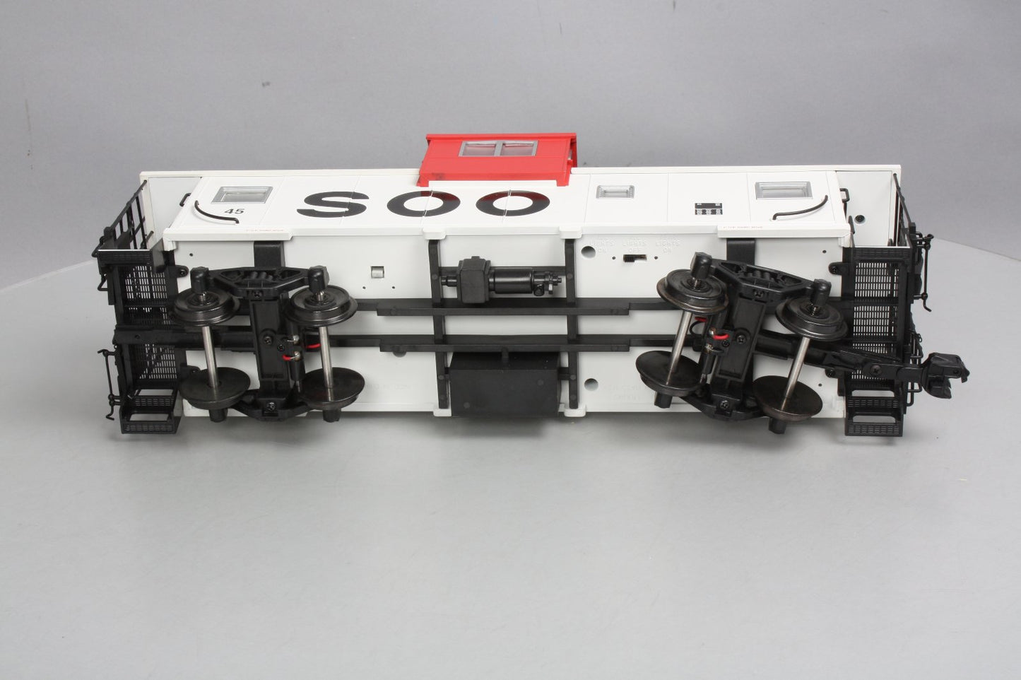 USA Trains 12120 G Soo Line Extended Vision Caboose #45 - Metal Wheels