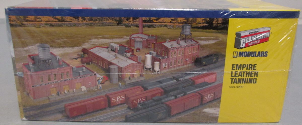 Walthers 933-3299 N Scale Empire Leather Tanning Building Kit