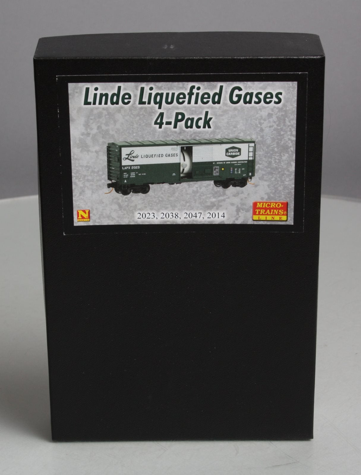 Micro-Trains 99301490 N Linde Liquefied 40' Single Door Boxcar w/Load (Set of 4)