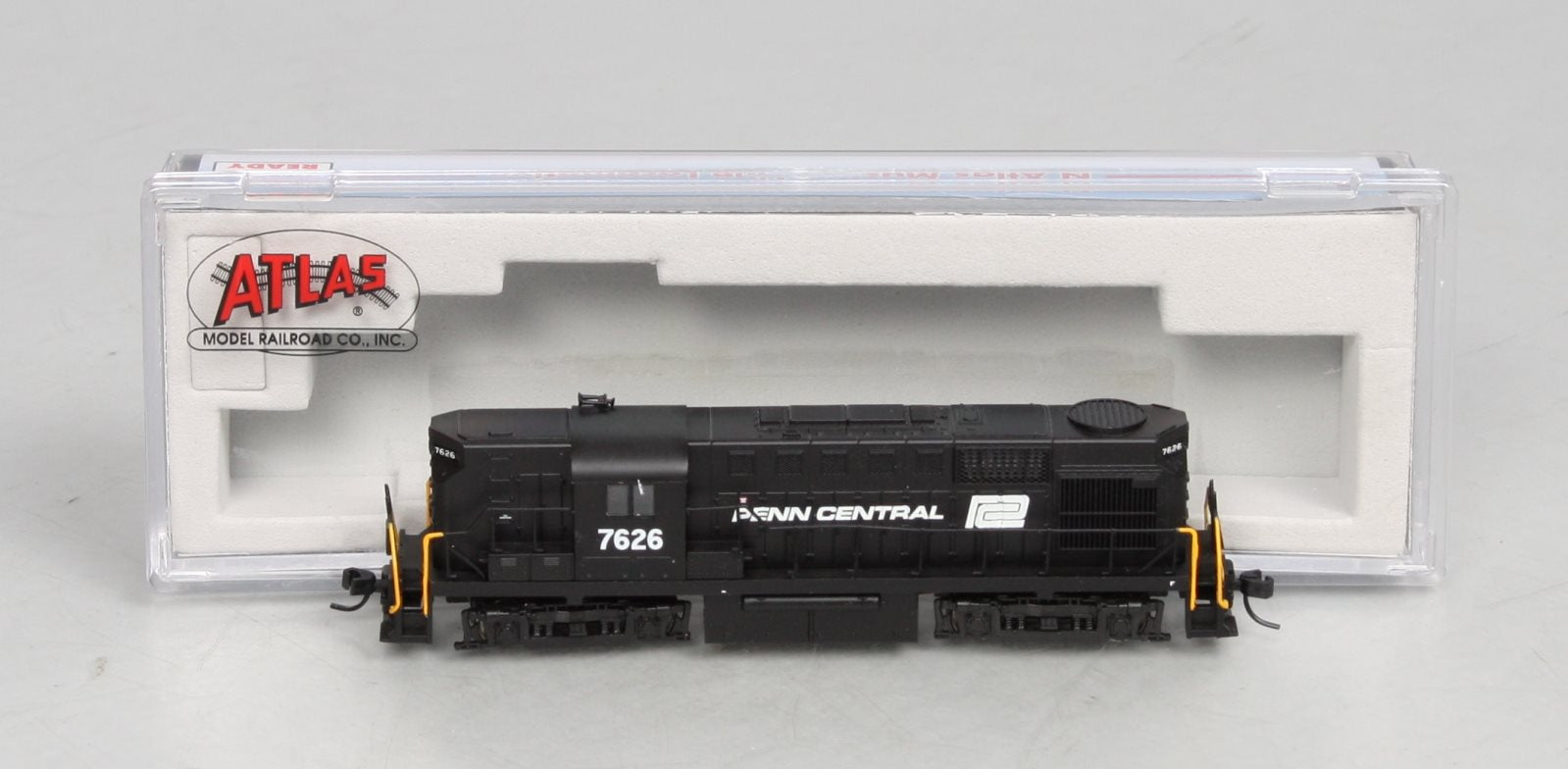 Atlas 42668 N Scale Penn Central RS-11 Diesel Locomotive