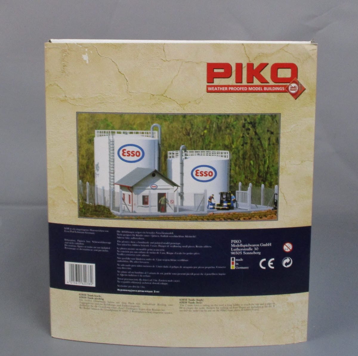 Piko 62038 G Scale Esso Diesel Tank (High)