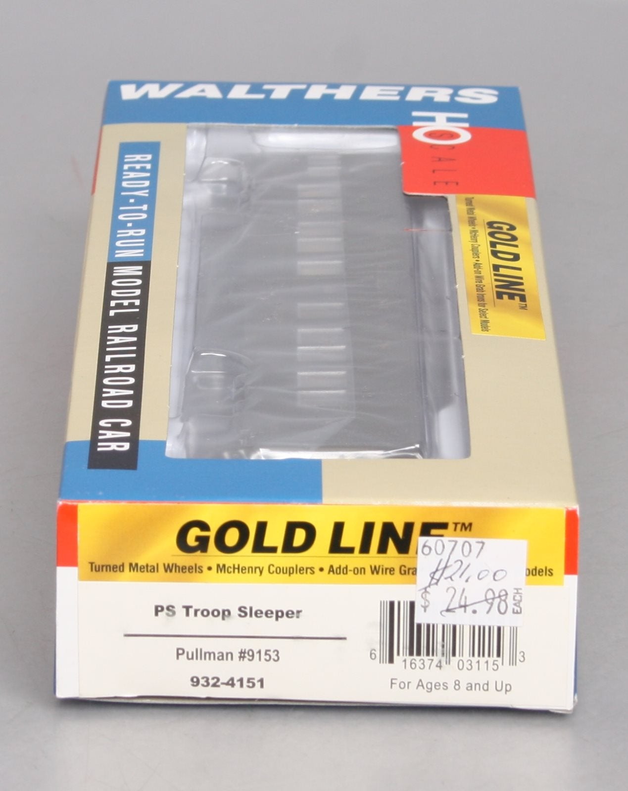 Walthers 932-4151 HO Scale Pullman PS Troop Sleeper Car