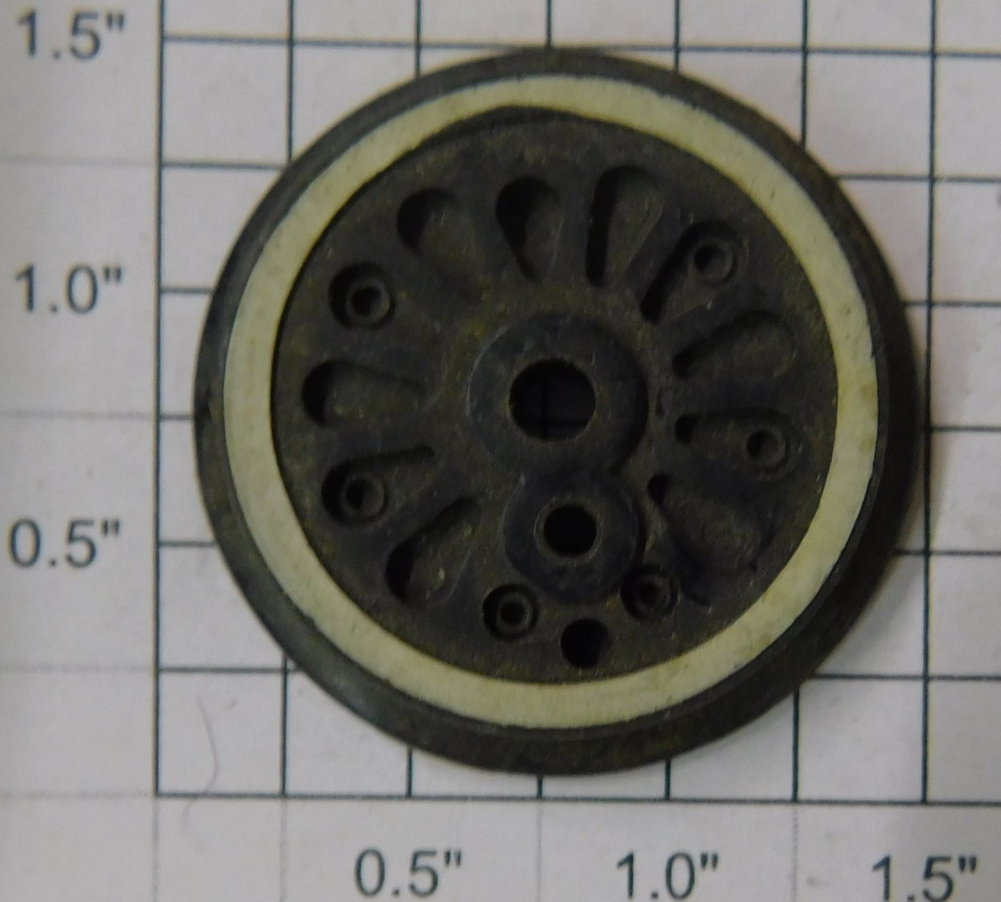 American Flyer PA14C909-T Plastic Drive Wheel with Traction Tire