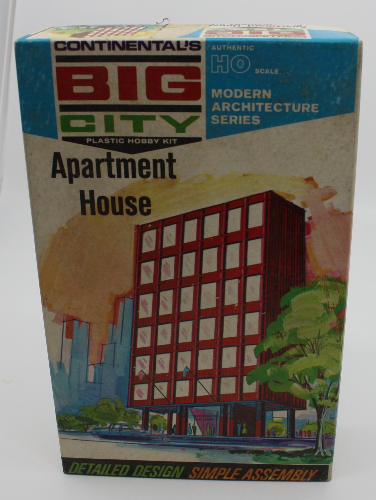Continental 112-129 HO Big City Vintage Apartment House Building Kit
