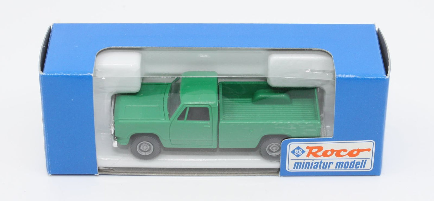 Roco 91000 HO Green Dodge Pick Up Truck