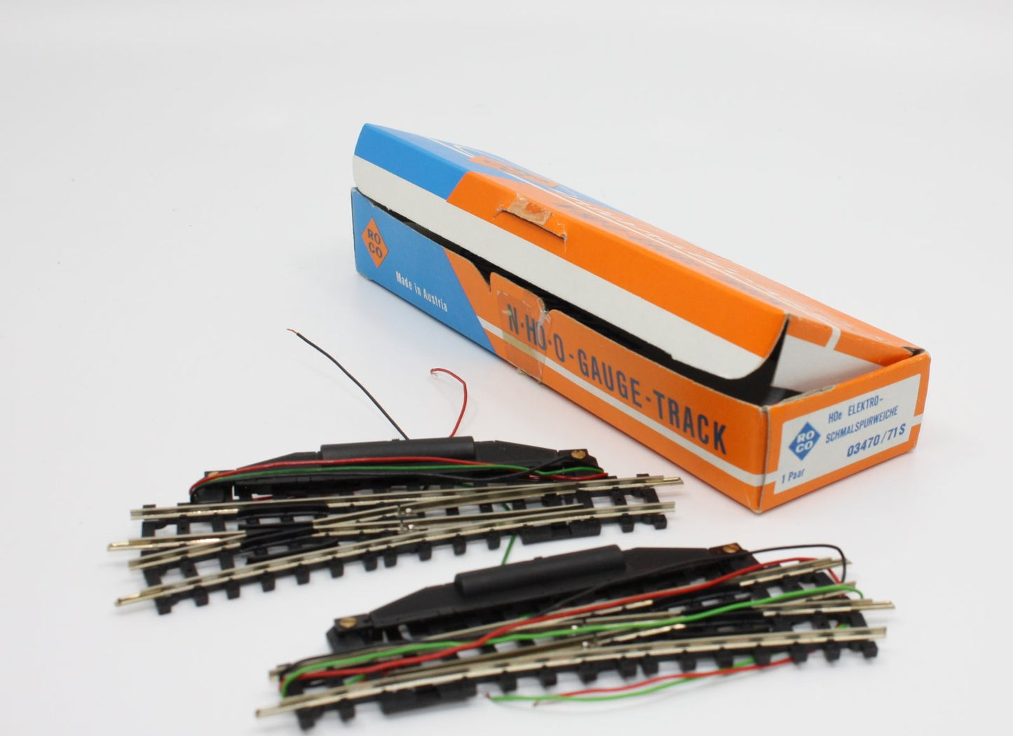 Roco 03470/71S N-HO-O Narrow Gauge Switch (Pack of 2)