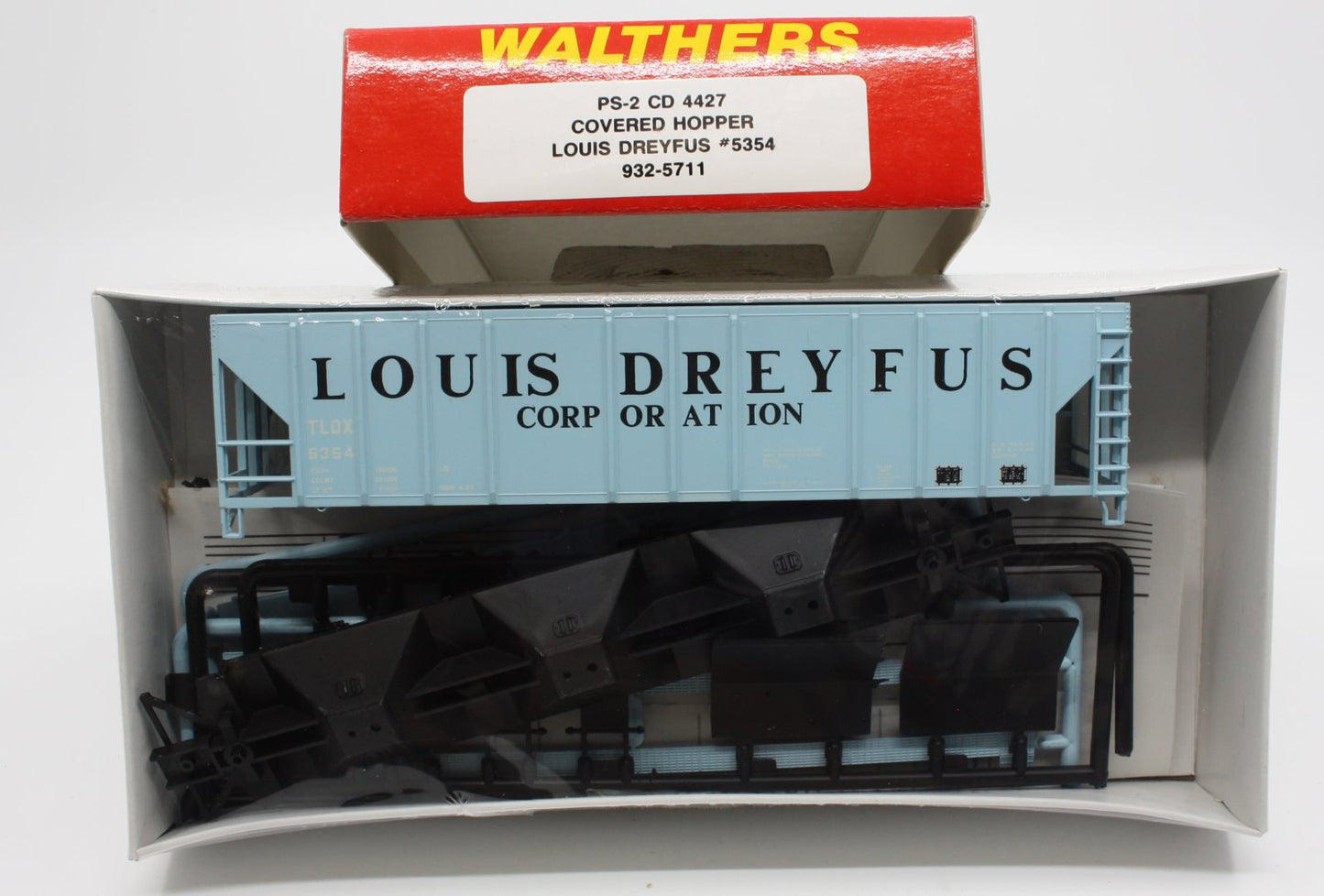 Walthers 932-5711 HO PS-2 CD 4427 Covered Hopper Louis Dreyfus
