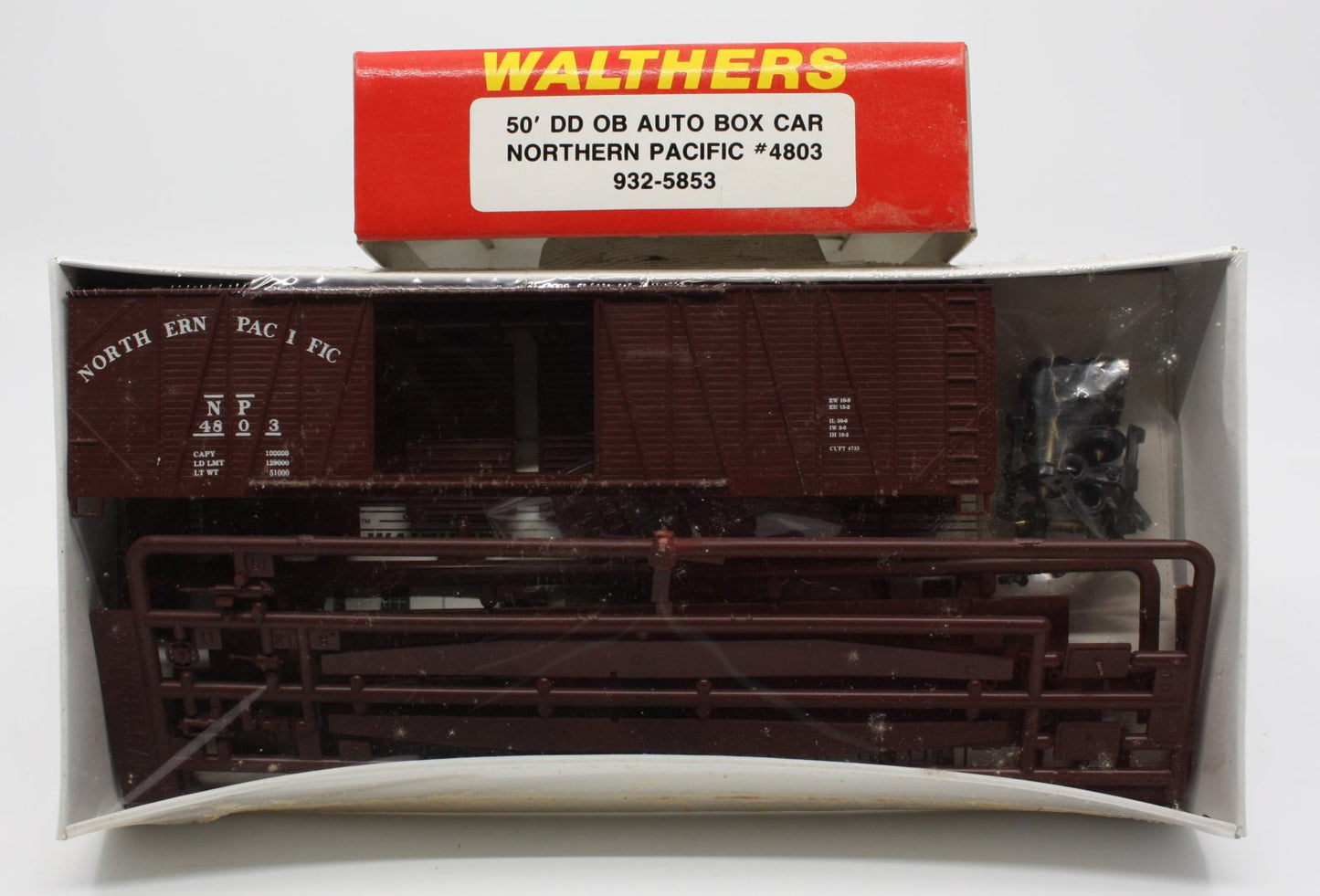 Walthers 932-5853 HO Northern Pacific 50' DD OB Auto Boxcar Kit #4803