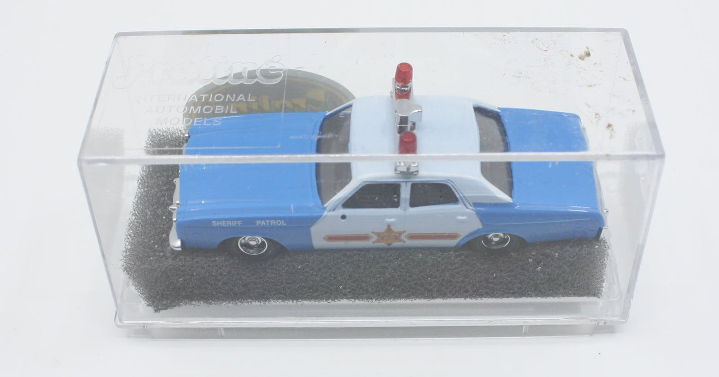 Praline 6601 HO Dodge Monaco Police LA