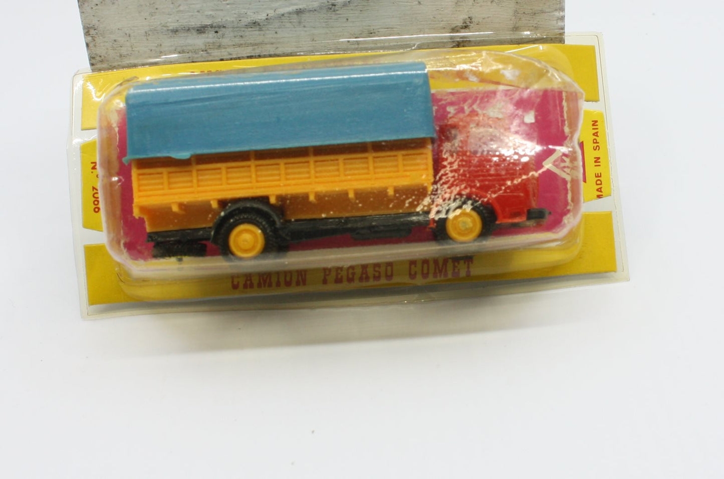 EKO 2066 1:87 Delivery Truck Pegaso Comet