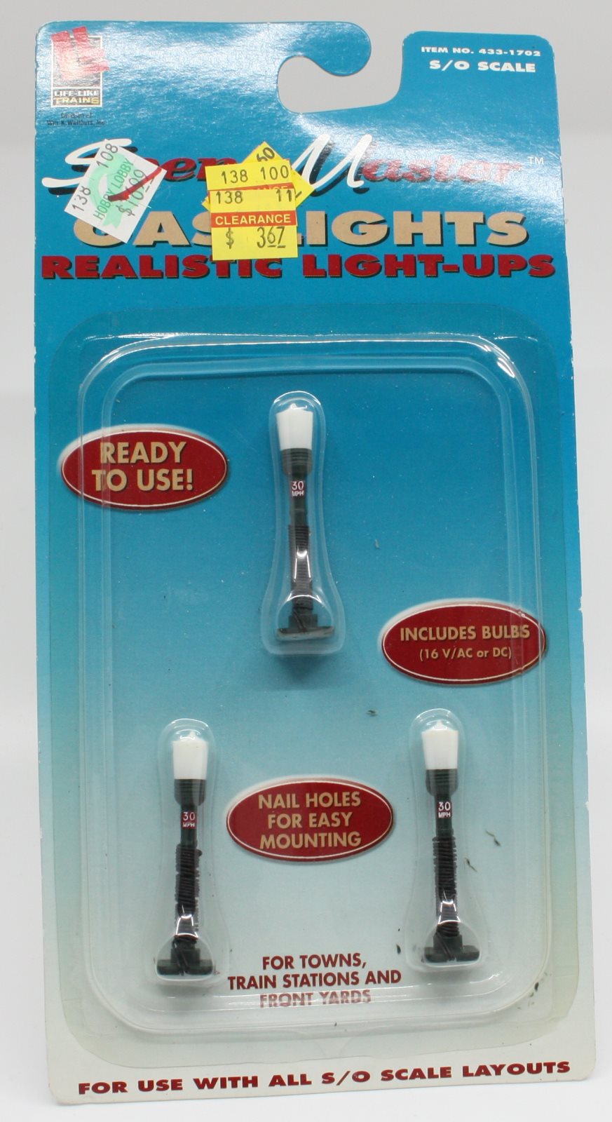 Life Like 433-1702 S/O Scene Masters Gas Lights Relistic Light-Ups (Pack of 3)