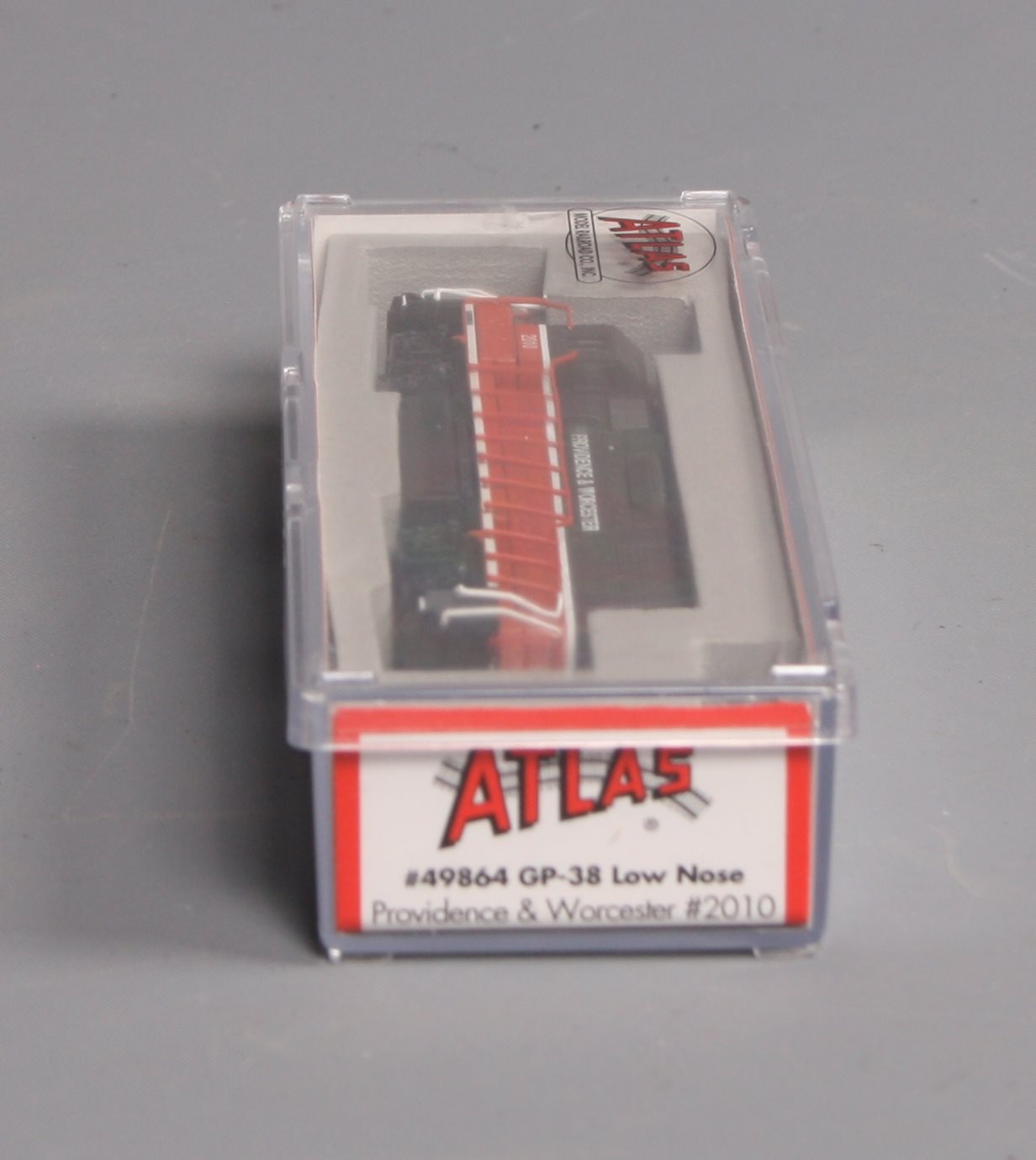 Atlas 49864 N Scale P&W GP38 #2010