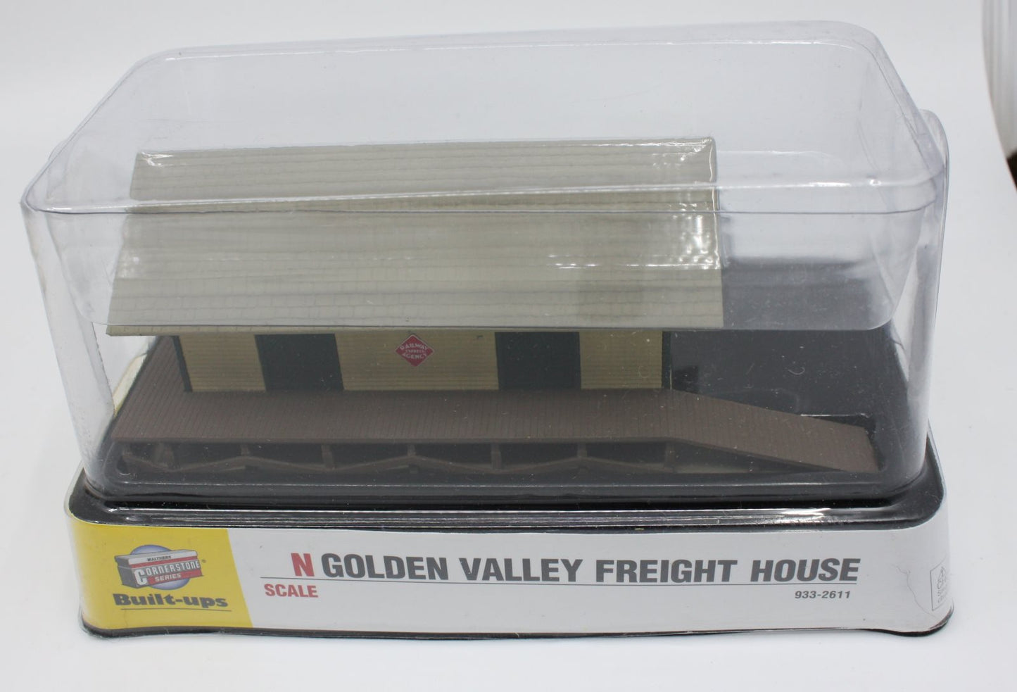 Walthers 933-2611 N Scale Golden Valley Freight House