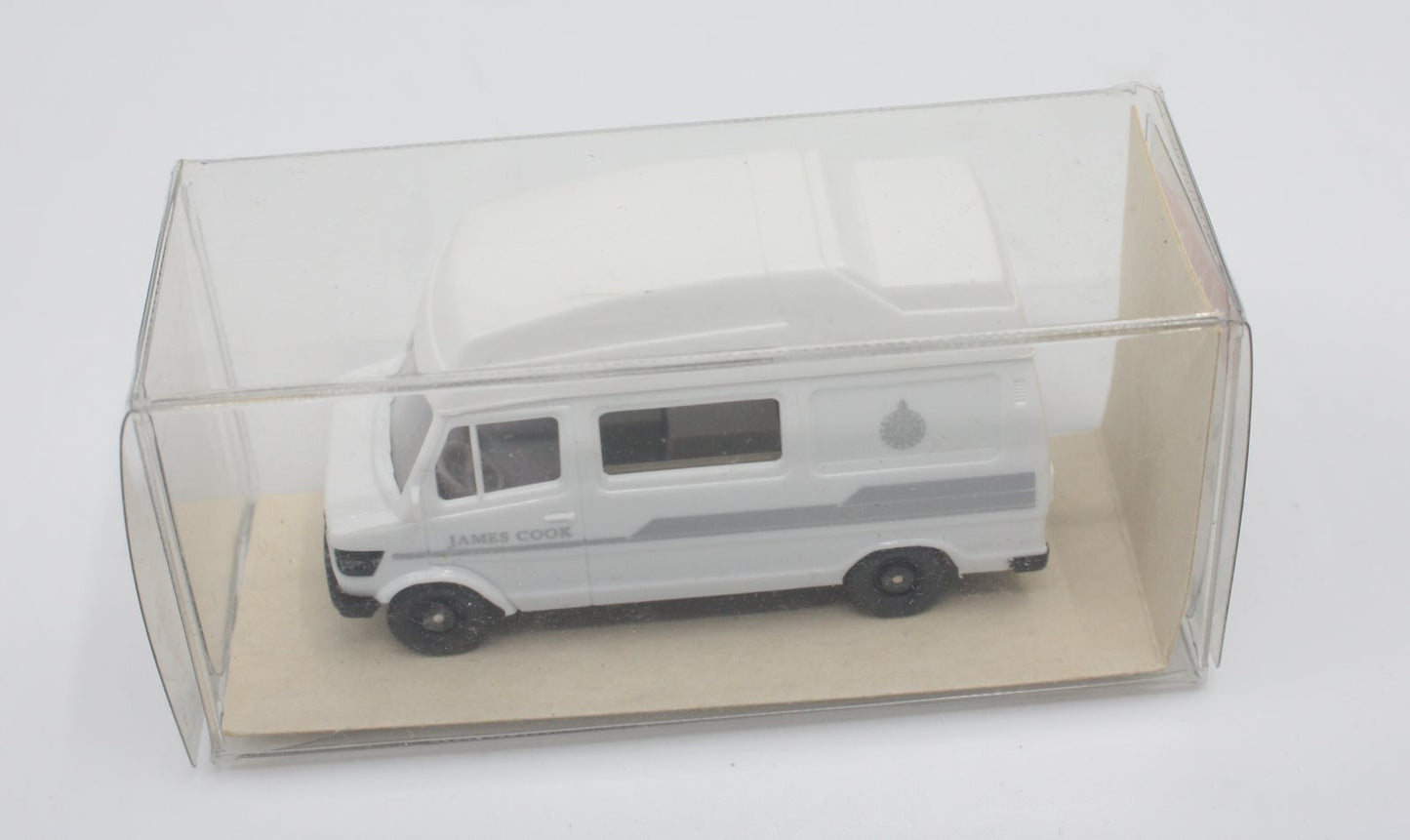 Wiking 267 HO Camper Van James Cook