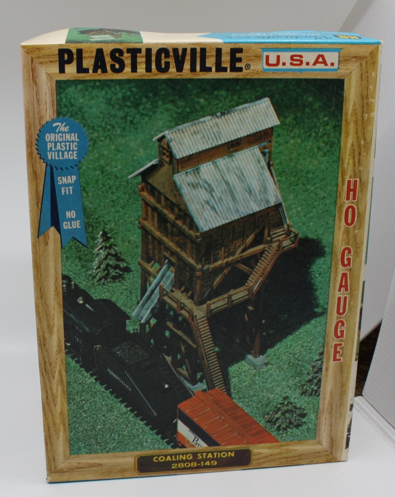 Plasticville 2808-149 HO Coaling Station