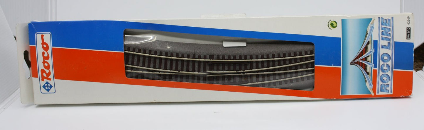 Roco 42569 HO Scale Curved Right Hand BWr 9/10 Switch/Turnout