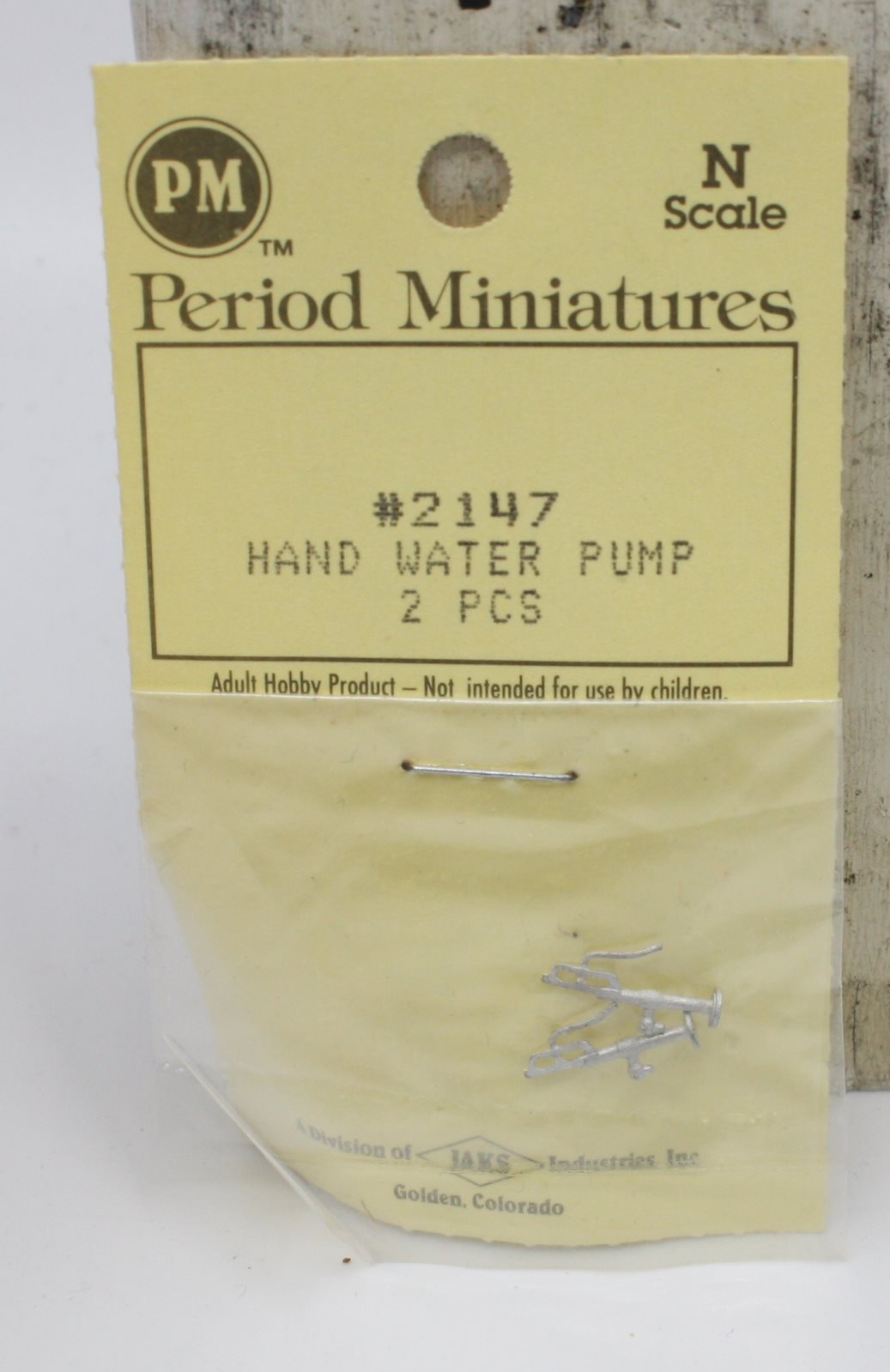 Period Miniatures 2147 N Scale Hand Water Pump (Pack of 2)