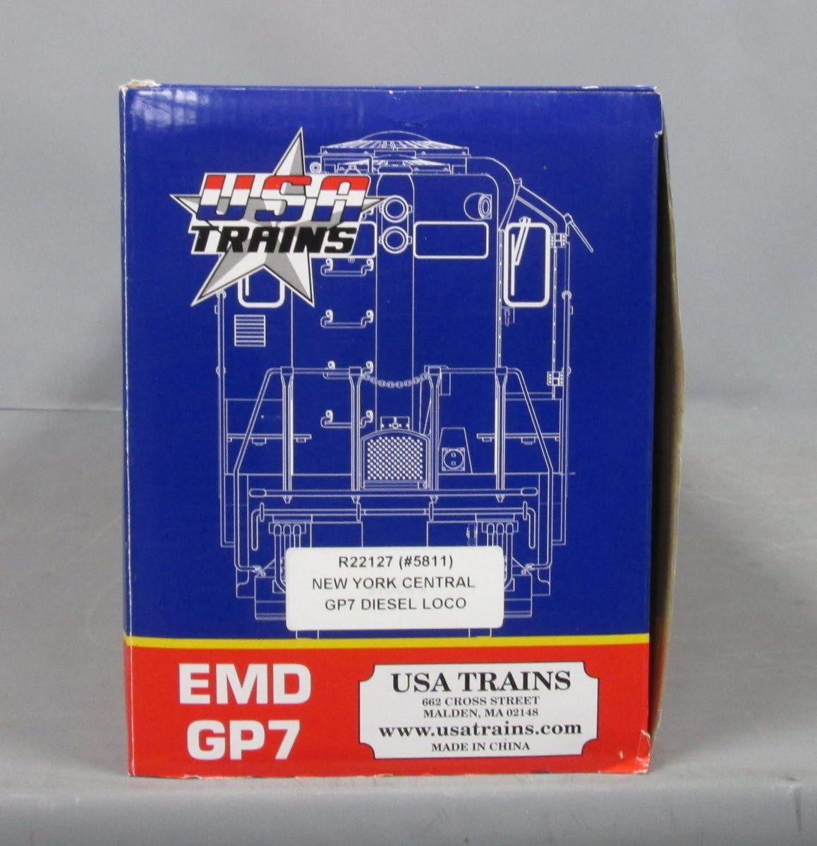 USA Trains R22127 G New York Central EMD GP9 Diesel Locomotive #5805