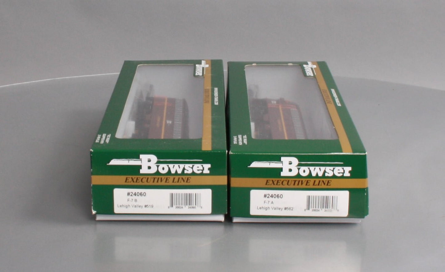 Bowser 24060 HO Lehigh Valley EMD F7A/B Diesel Locomotive Standard DC #562& #519