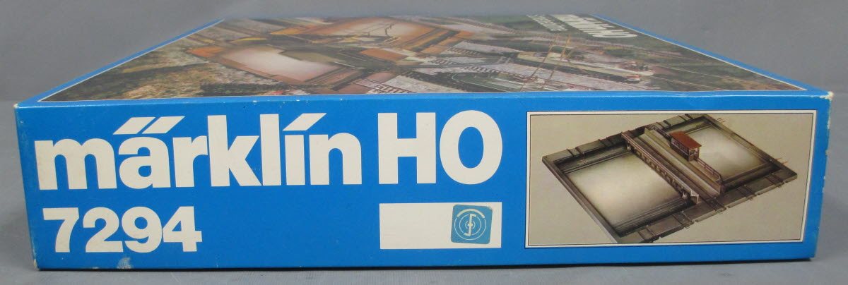 Marklin 7294 HO Scale Remote Control Transfer Table
