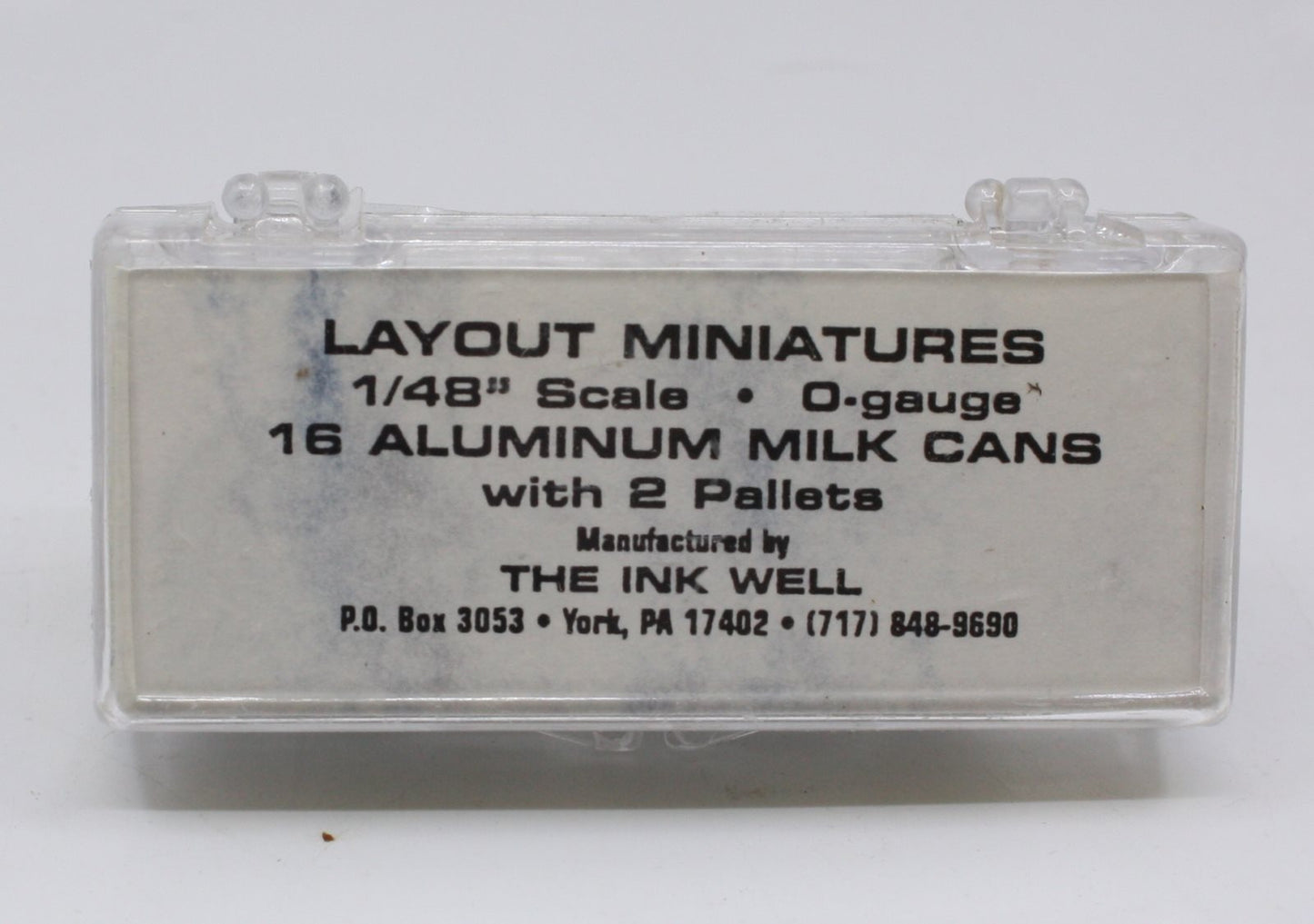 Layout Miniatures 1:48 16 Aluminum Milk Cans With Two Pallets