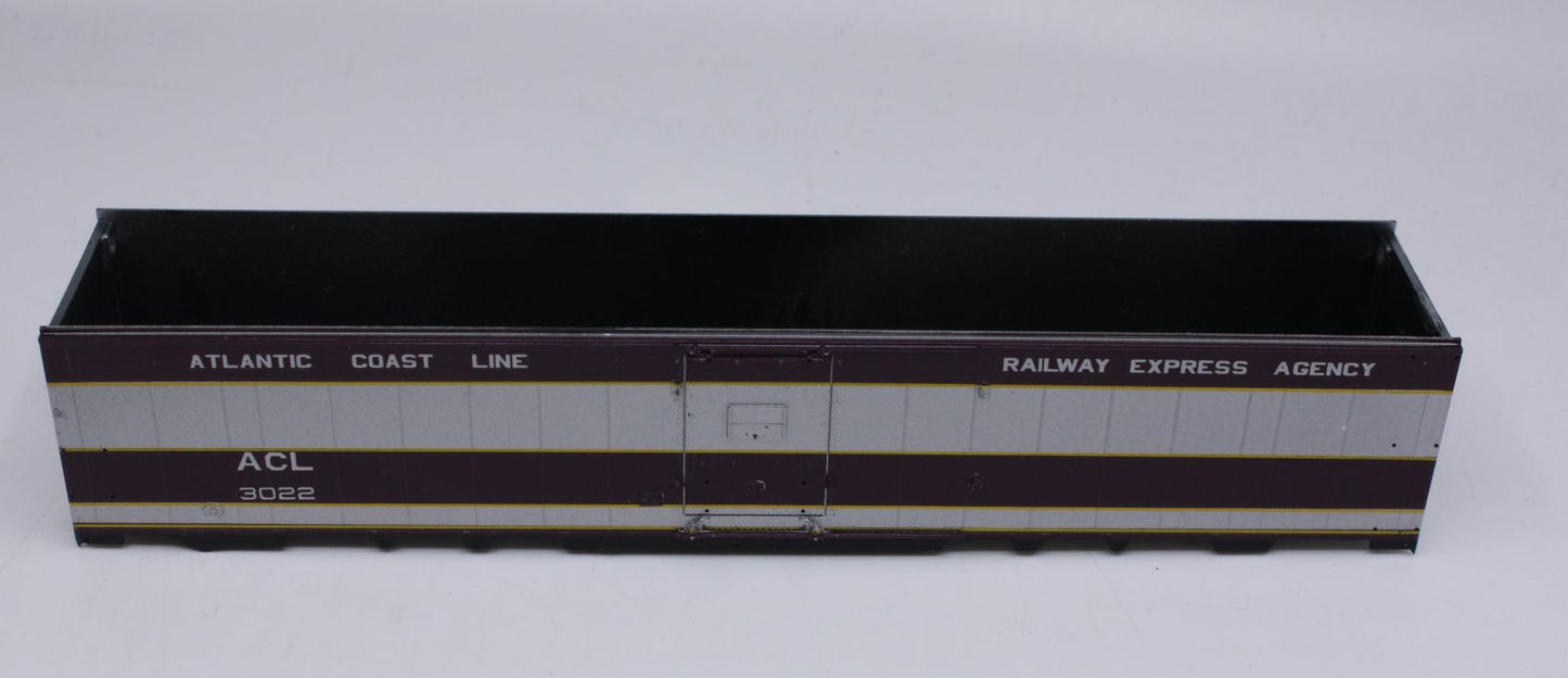 Branchline Trains 3022 HO Atlantic Coast Line 50' Welded Express Reefer #2506