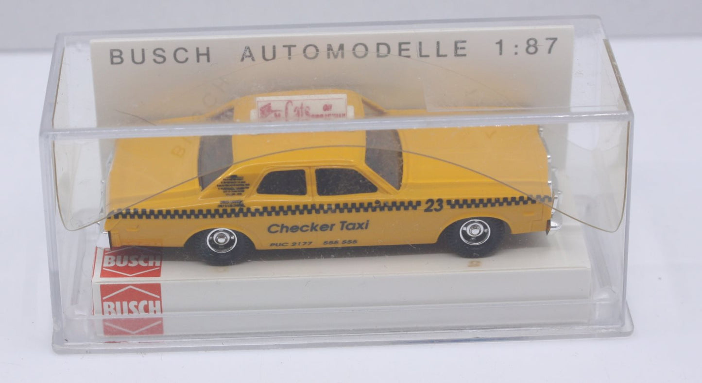 Busch 46607 1:87 Dodge Monaco Taxi Checker
