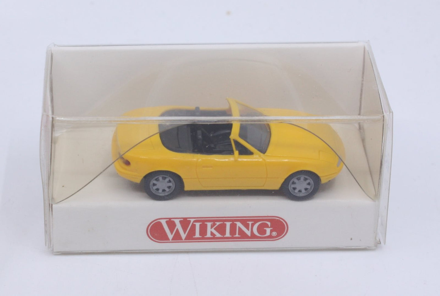 Wiking 1880216 HO Yellow Convertiable Mazda MX 5