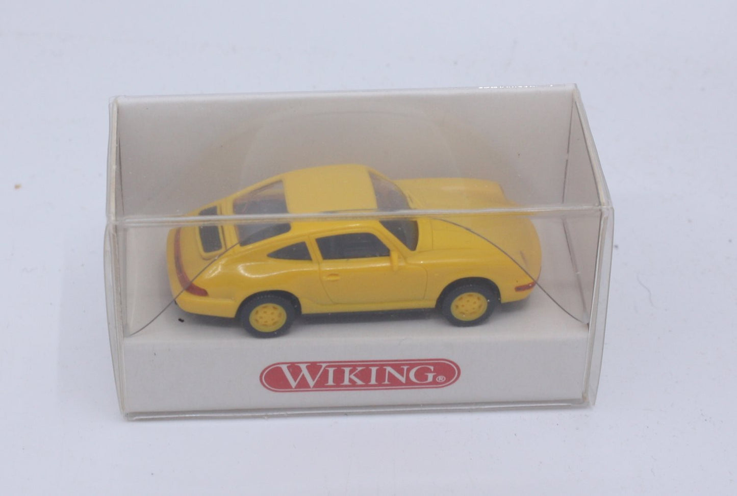 Wiking 1640218 1:87 Yellow Porsche Carrera 4