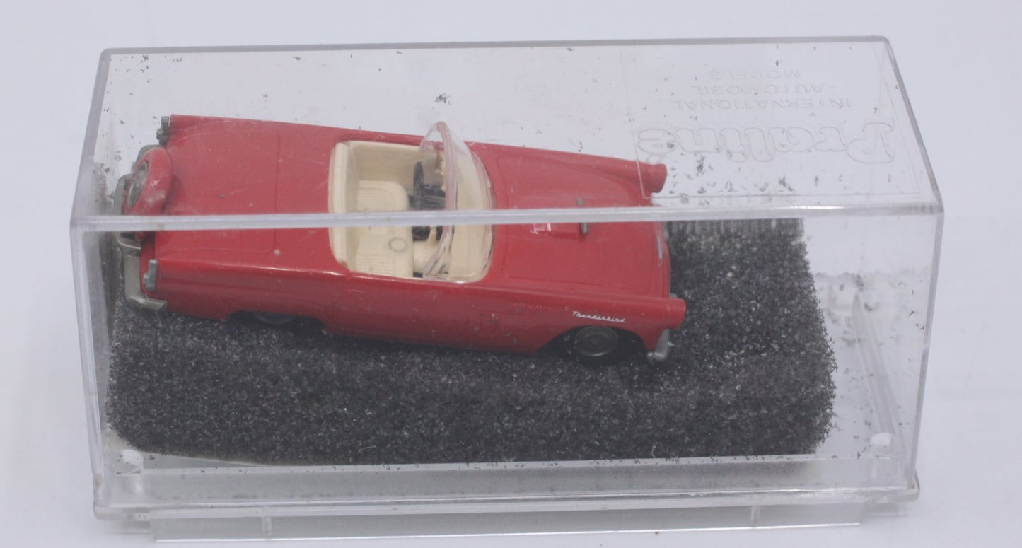 Praline 5202 HO Red Convertiable Ford T-Bird 1956