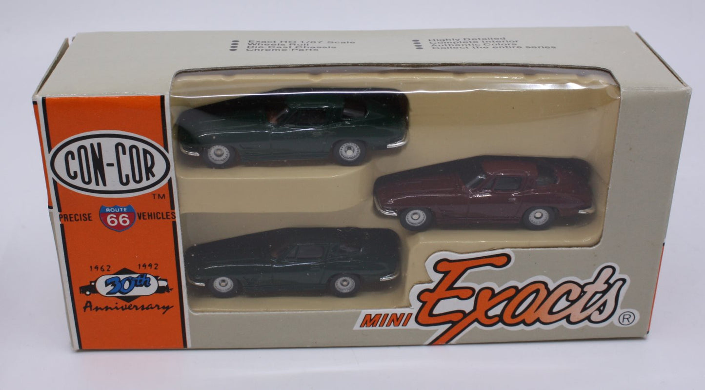 Con-Cor 0004-004006(01) HO 1963 Corvette Green/Maroon