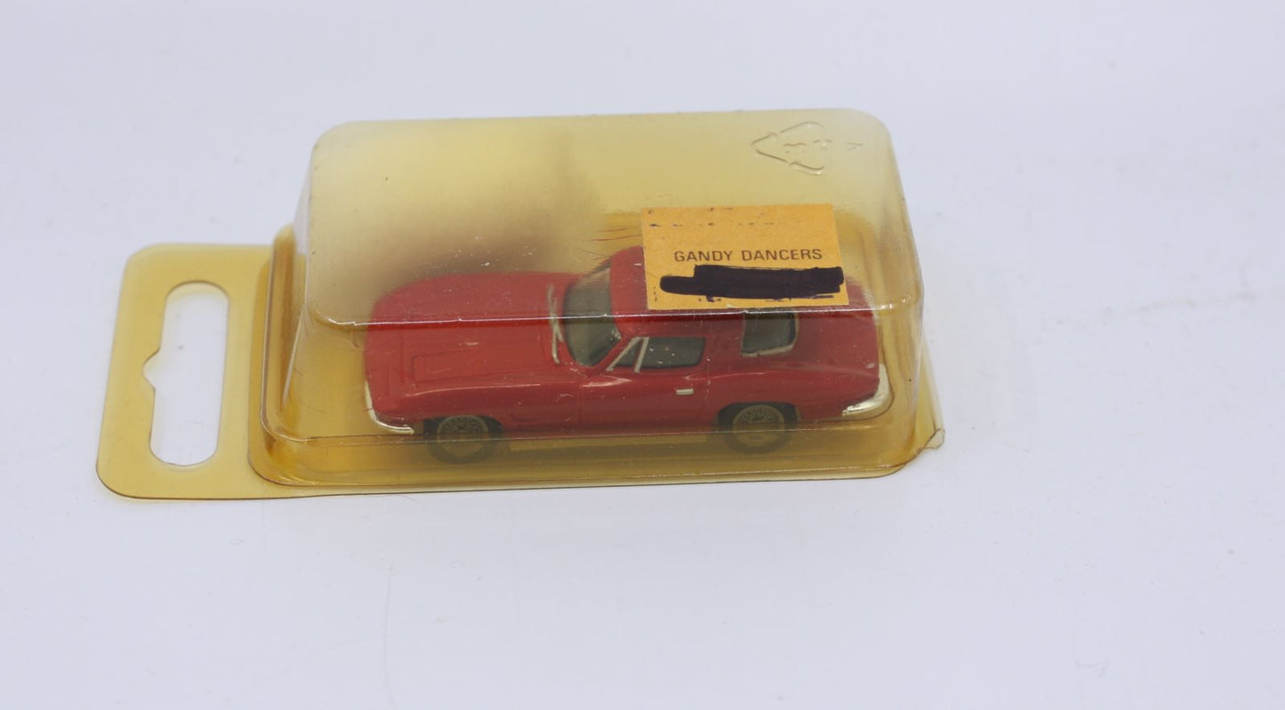 Con-Cor 004-004024 HO Red Corvette 6ting Ray
