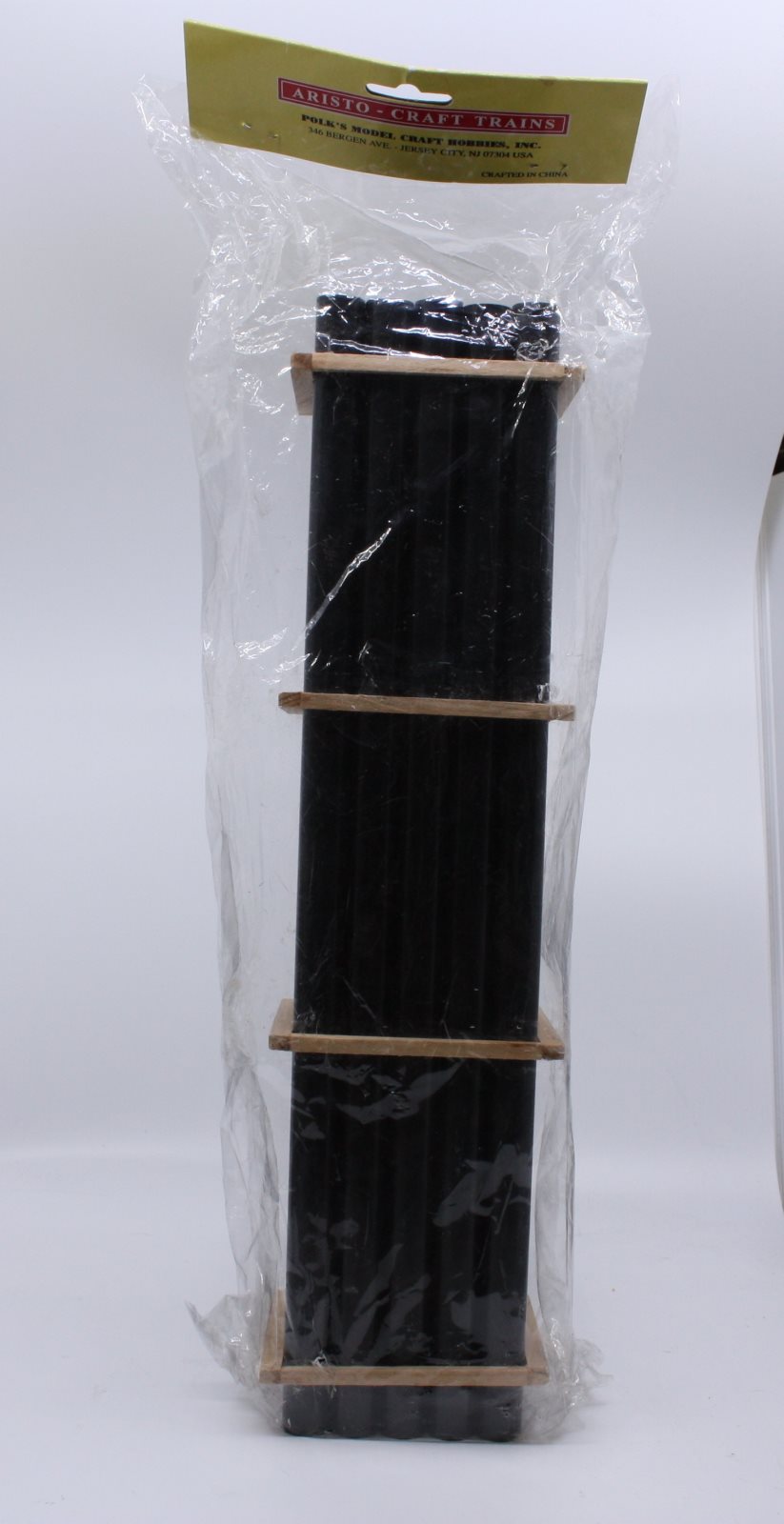 Aristo-Craft ART001 G Scale Pipe Load for Frieght Car