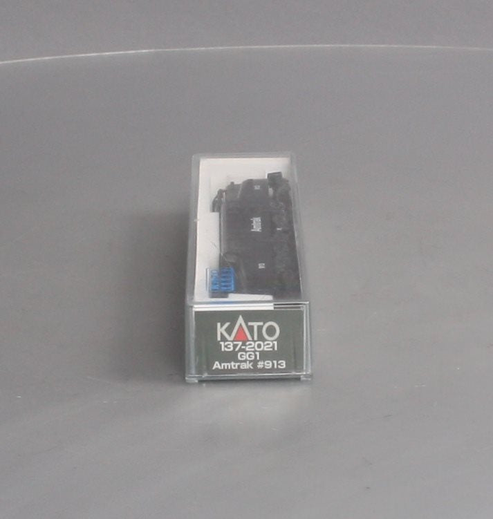 Kato 137-2021 N Amtrak GG-1 Electric Locomotive #913