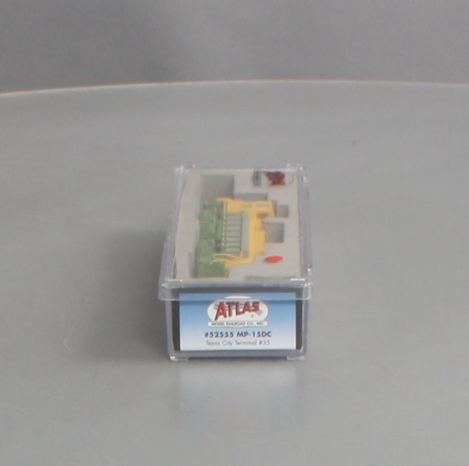 Atlas 52555 N Scale Texas City Terminal MP15DC w/Decoder #35