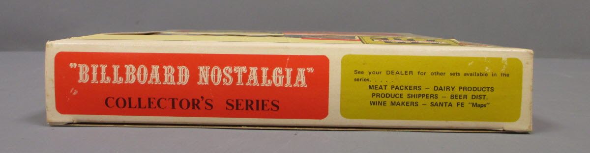 Train Miniature 8717 HO Billboard Nostalgia Beer Distributors V Reefer 3 Car Kit