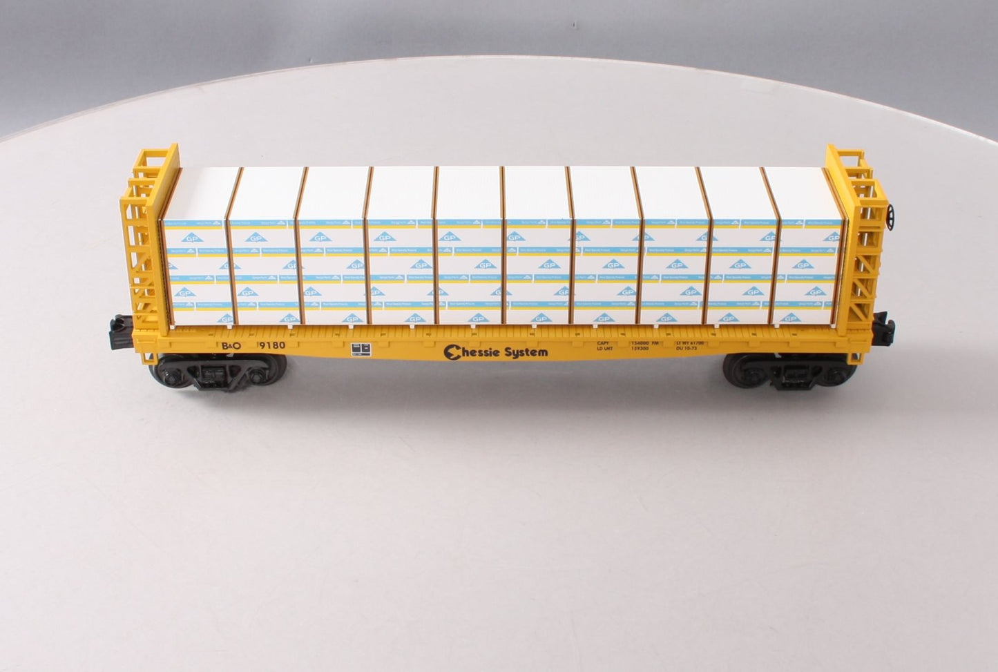 MTH 30-76487 O Chessie Bulkhead Flat w/Lumber Load