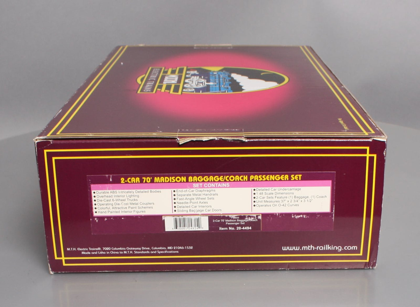 MTH 20-4494 O Frisco 70’ Madison Baggage/Coach Passenger Car Set (Set of 2)