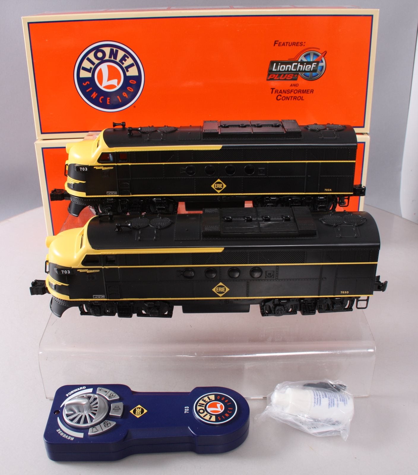 Lionel 6-82296 Erie LionChief Plus FT AA Diesel Locomotive #703