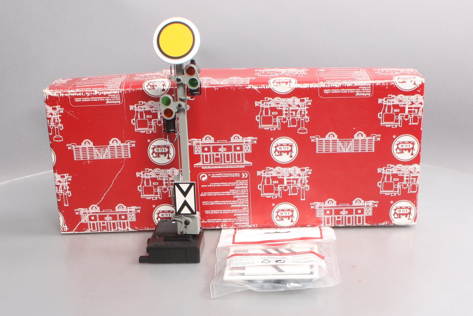 LGB 51910 G Scale Distant Signal Vr0/Vr1 – Trainz