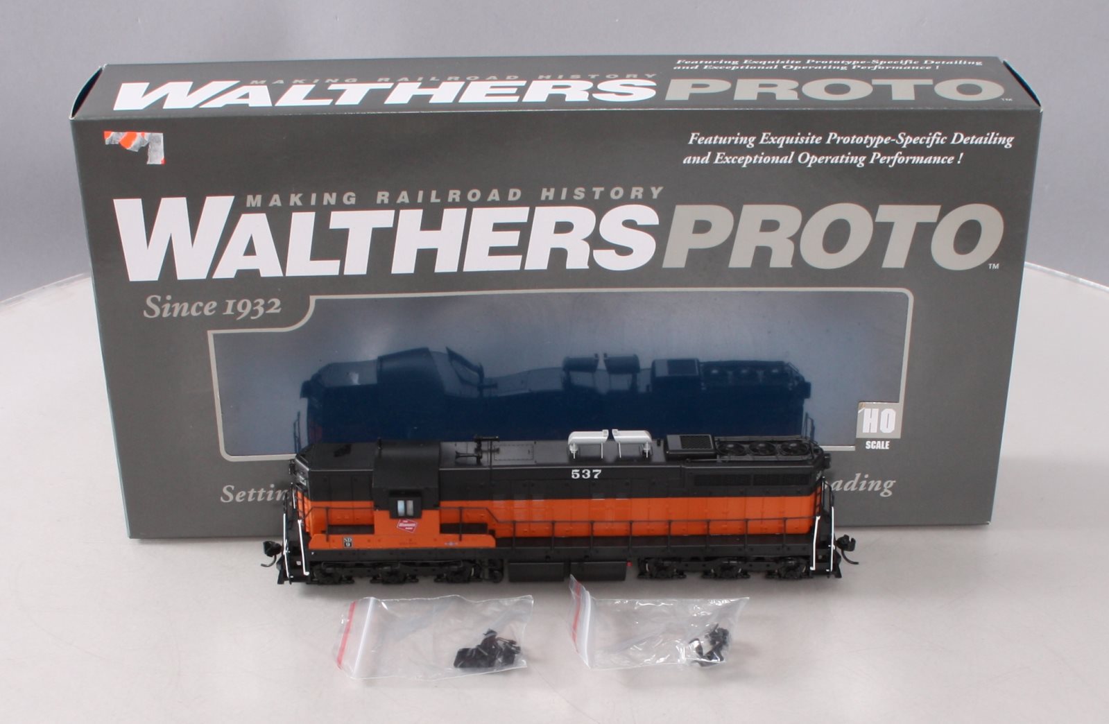 Overland HOスケール ディーゼル機関車 EMD FP-9 C&NW Walthers 920-48629 HO Milwaukee EMD SD9 Diesel Locomotive Standard