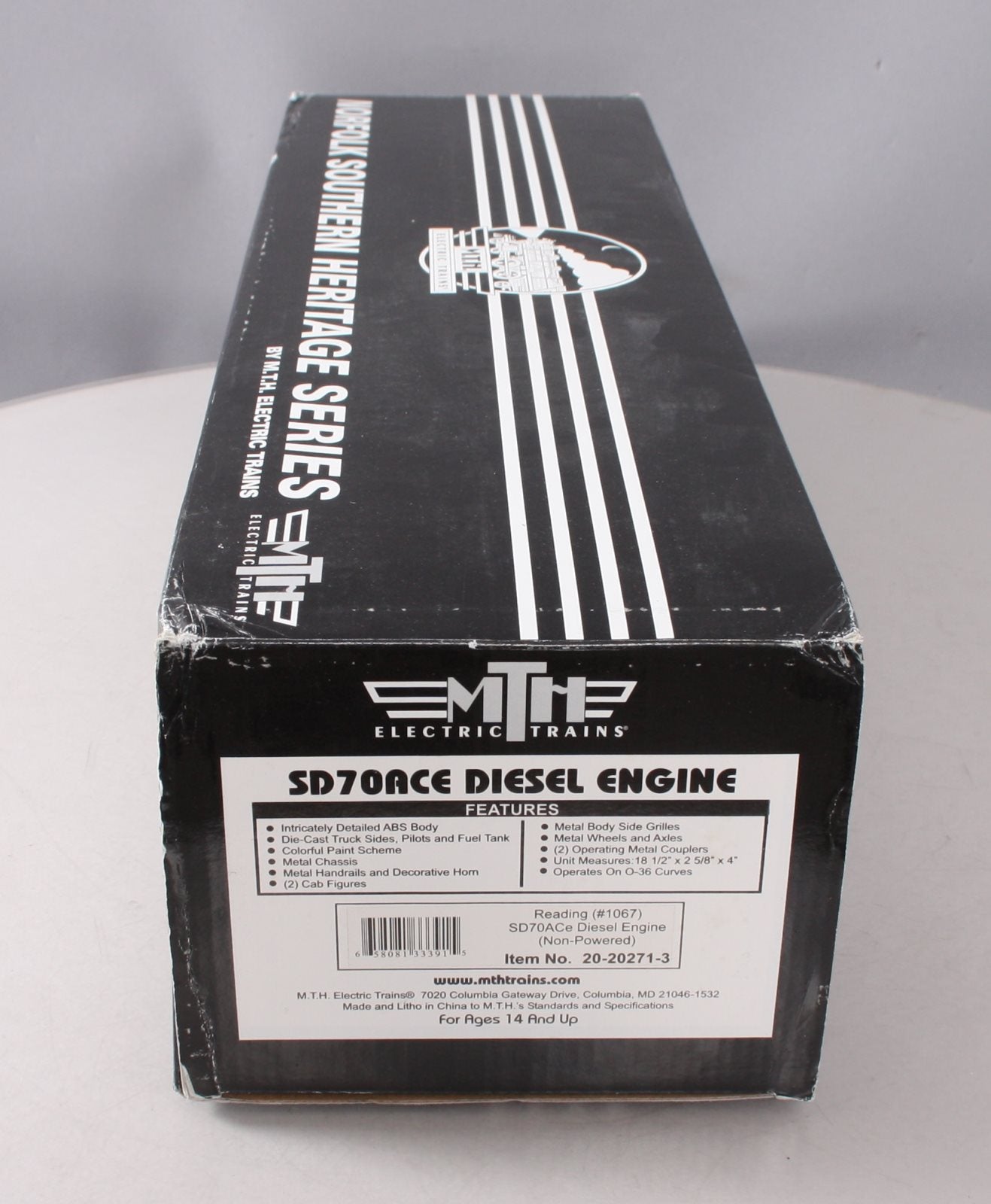 MTH 20-20271-3 Reading SD70ACe Non-Powered Diesel Engine #1067 - 3-Rail