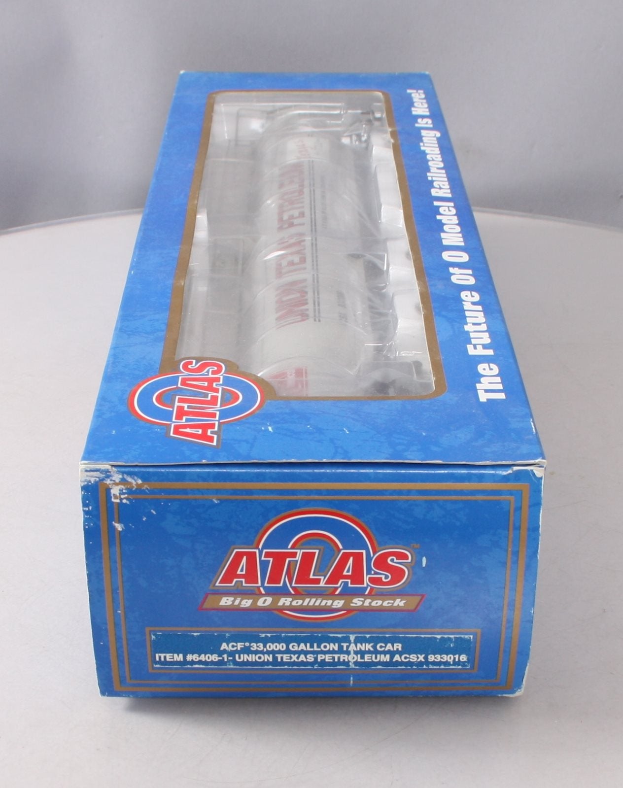 Atlas 6406-1 O Gauge Union Texas Petroleum 33,000 Gallon Tank Car #933016