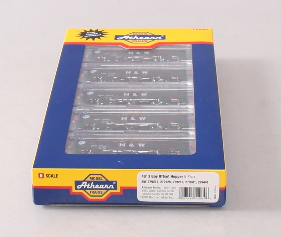 Athearn 11964 N Norfolk and Western 3-Bay Offset Hopper with Coal Load #2 (5)