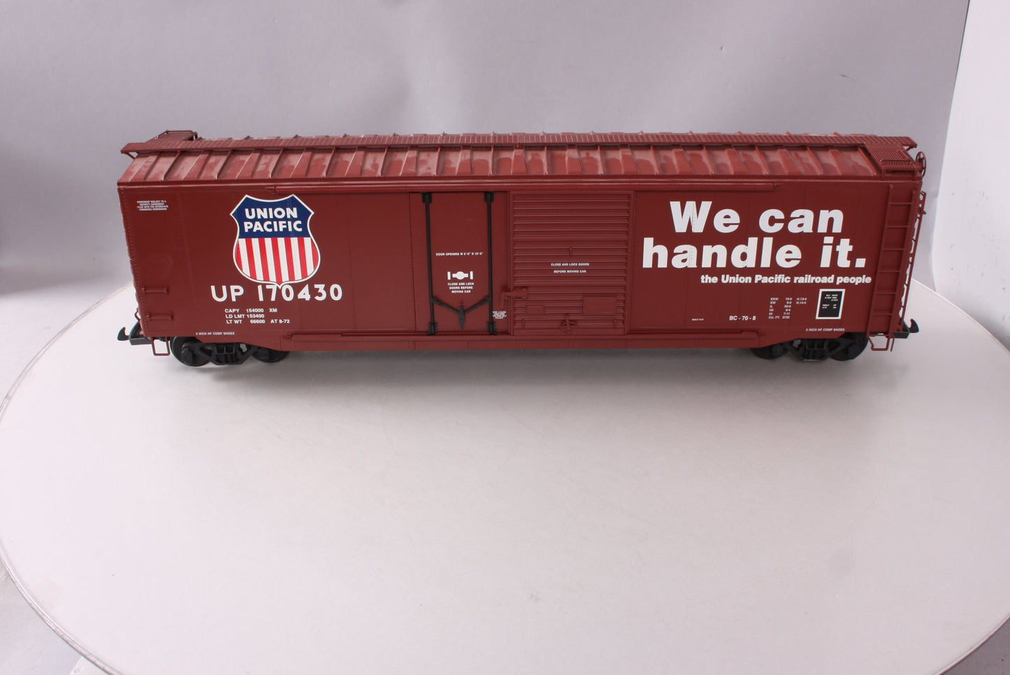 USA Trains R19329C G Gauge Union Pacific 50' Steel Boxcar #170432