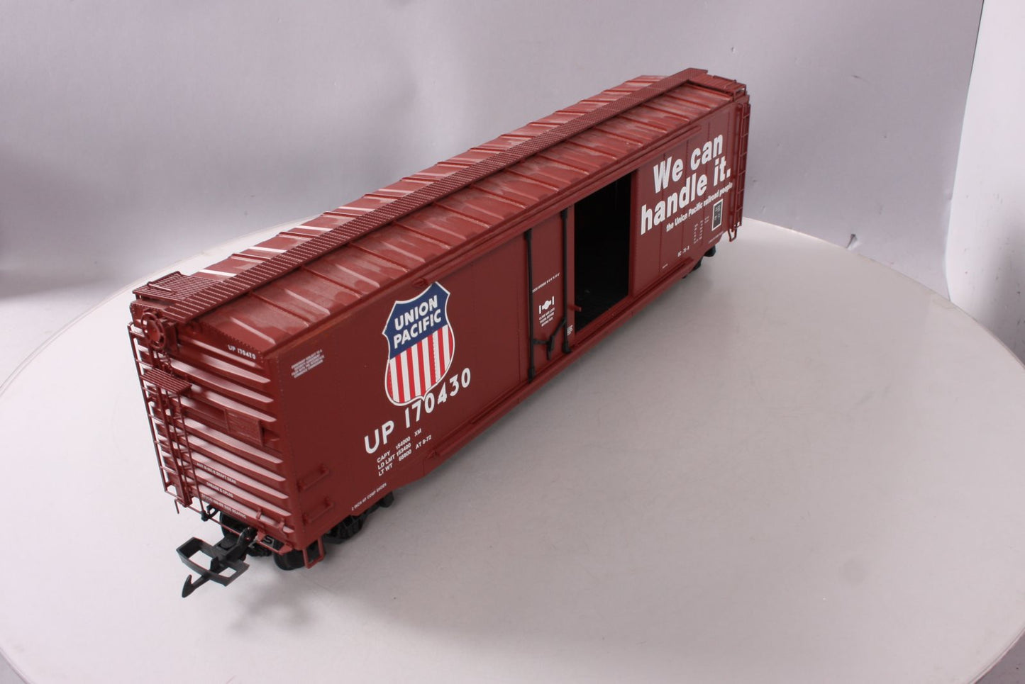 USA Trains R19329C G Gauge Union Pacific 50' Steel Boxcar #170432
