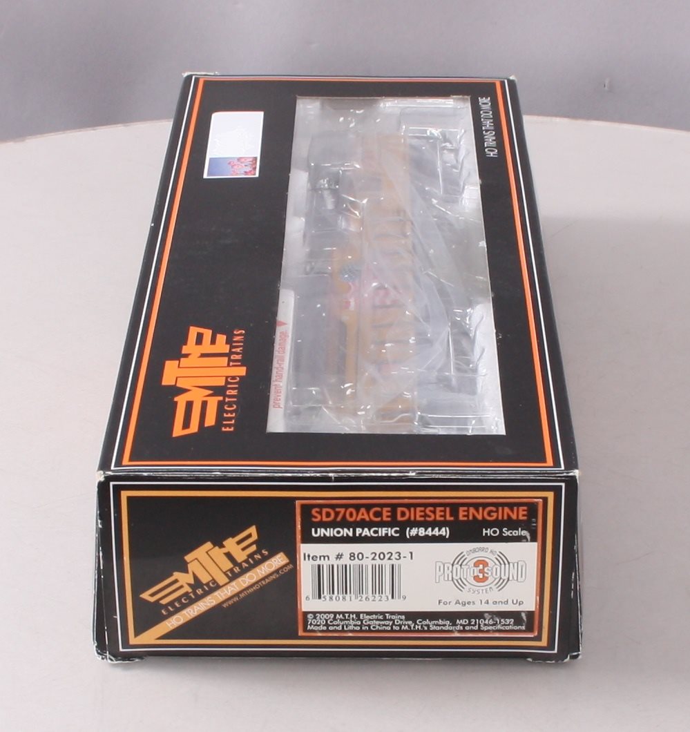 MTH 80-2023-1 HO Union Pacific SD70ACe Diesel Locomotive w/P-S 3.0 #8444