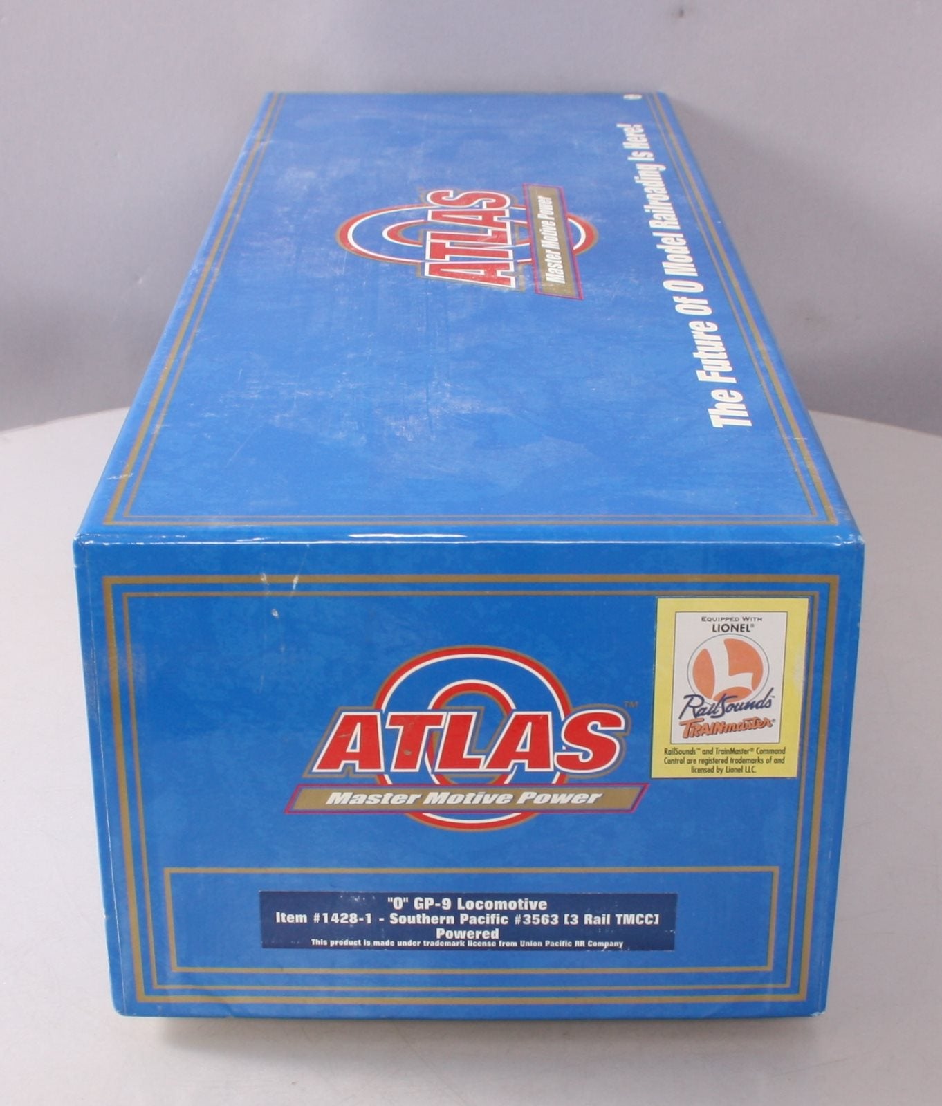 Atlas 1428-1 Atlas 1428-1 O SP GP9 Diesel Locomotive with TMCC #3563 (3 Rail)