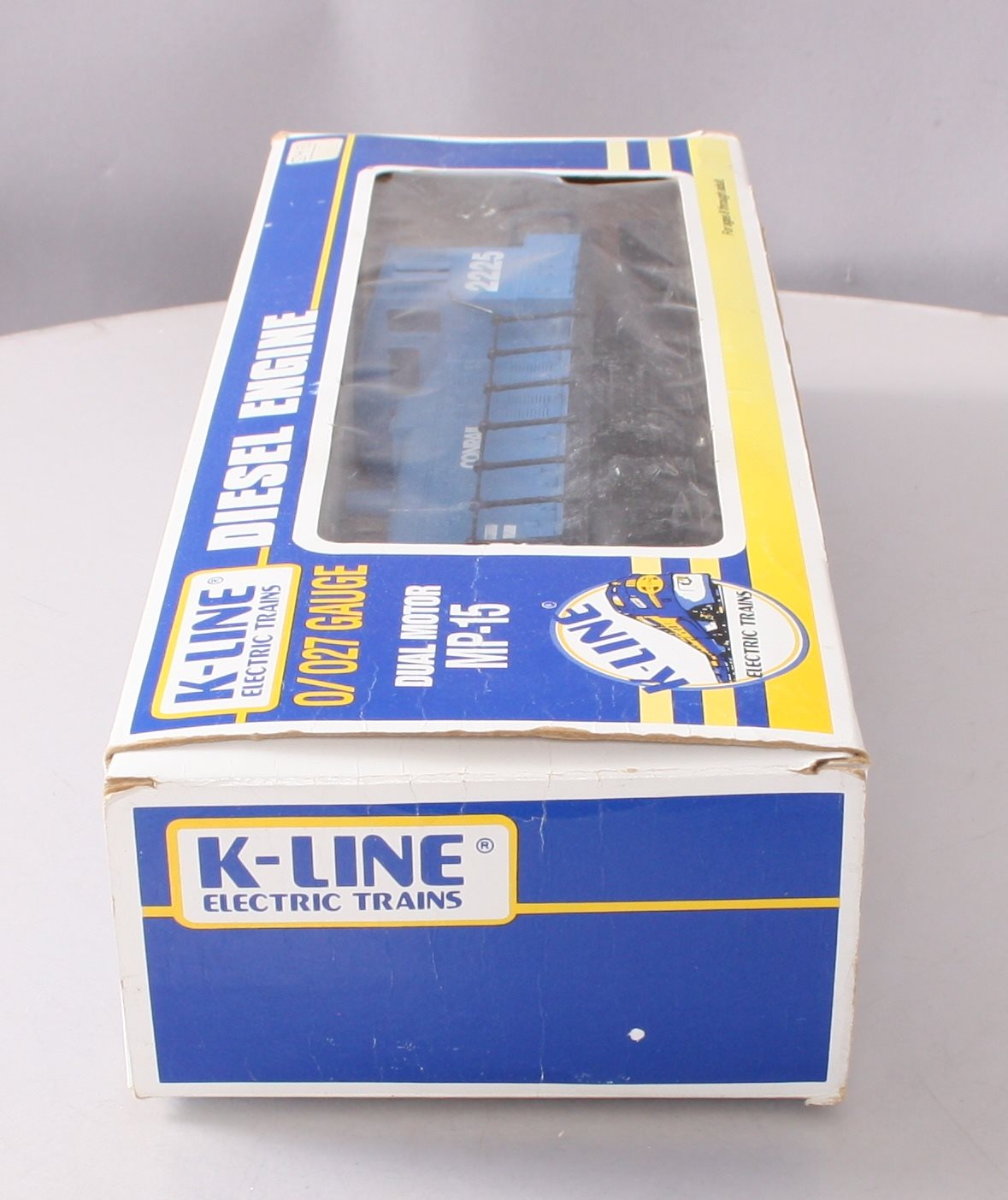 K-Line K-2225 O Conrail MP-15 Dual Motor Diesel Locomotive #2225