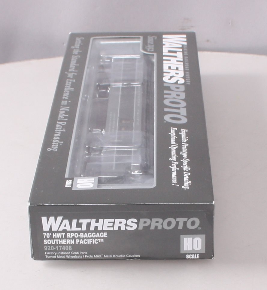 Walthers 920-17408 HO SP 70' Heavyweight Railway Post Office Baggage Car RTR
